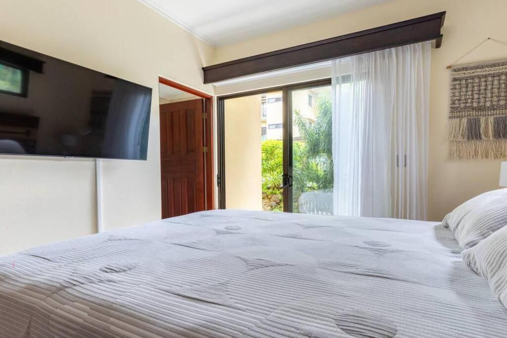 The Oaks Tamarindo Pool Front Condominiums Fast Wifi Екстер'єр фото